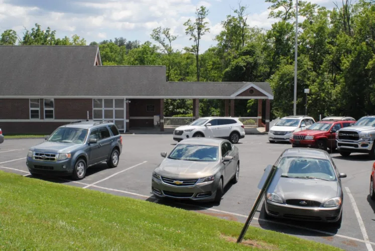 Friends of Juniata Library to hold online auction